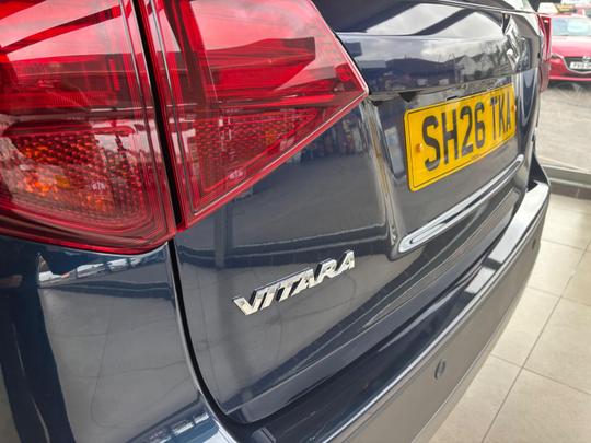 Suzuki Vitara Photo at-6efbfc26d46746ebb426203f67285905.jpg