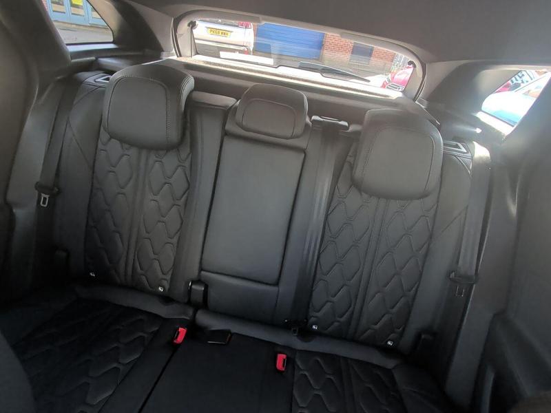 Used Peugeot 3008 NV17ETT 15