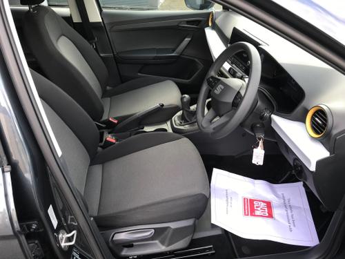 SEAT Arona Photo at-6efe44512e76415396e6166607a9767f.jpg
