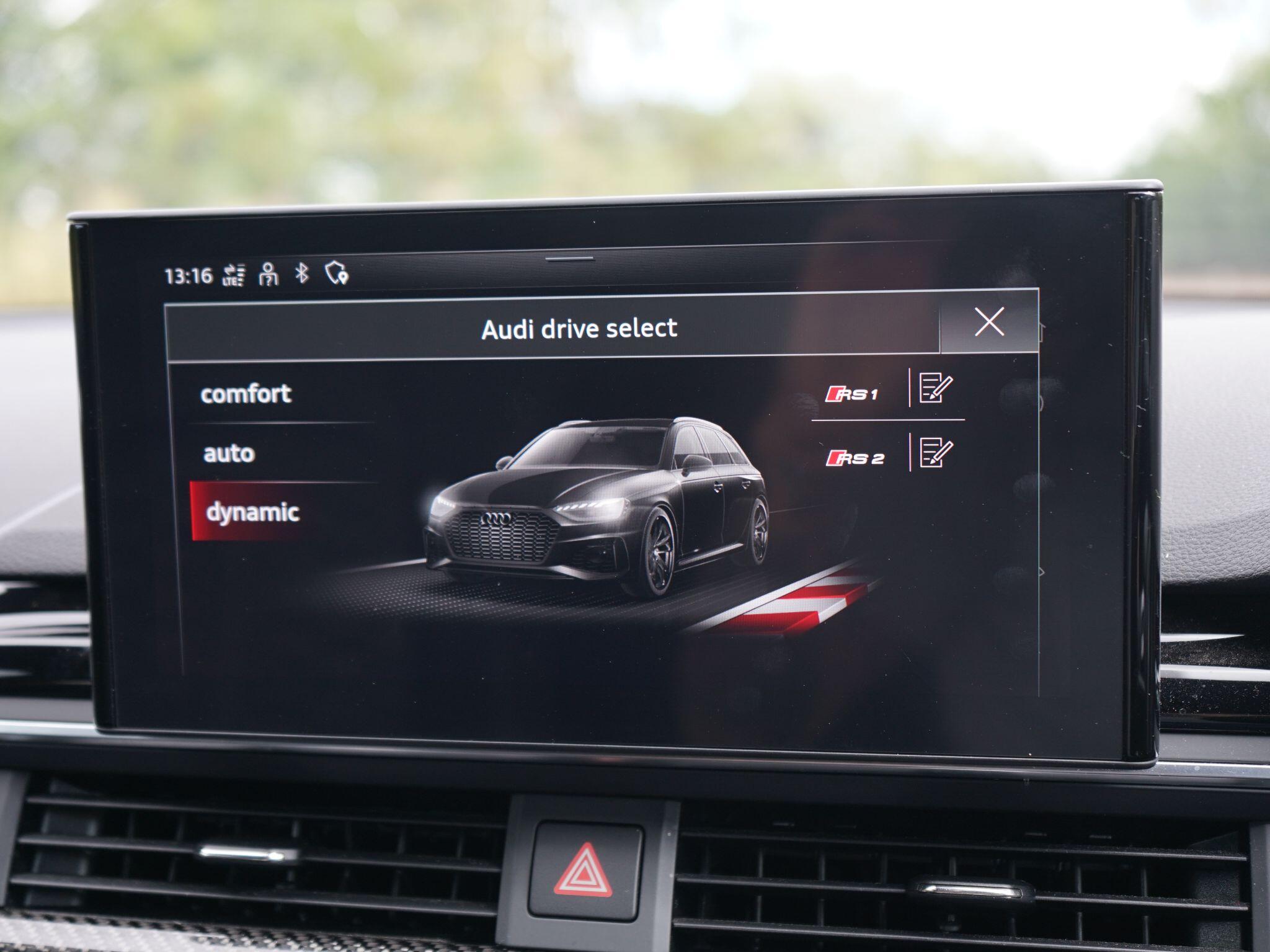 Audi RS4 Avant 2.9 TFSI V6 Carbon Black Estate 5dr Petrol Tiptronic quattro Euro 6 (s/s) (450 ps) — photo 38