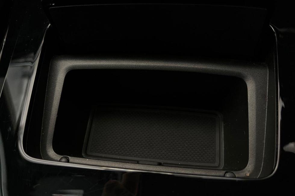Audi A4 Photo at-6f1eab85ae484bd2925b06fac4642778.jpg