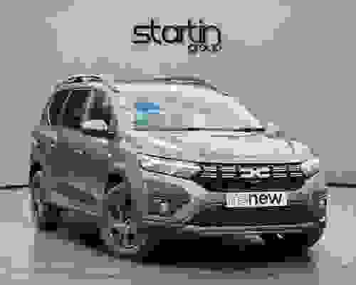 Dacia Jogger 1.0 TCe Expression Euro 6 (s/s) 5dr ~ at Startin Group