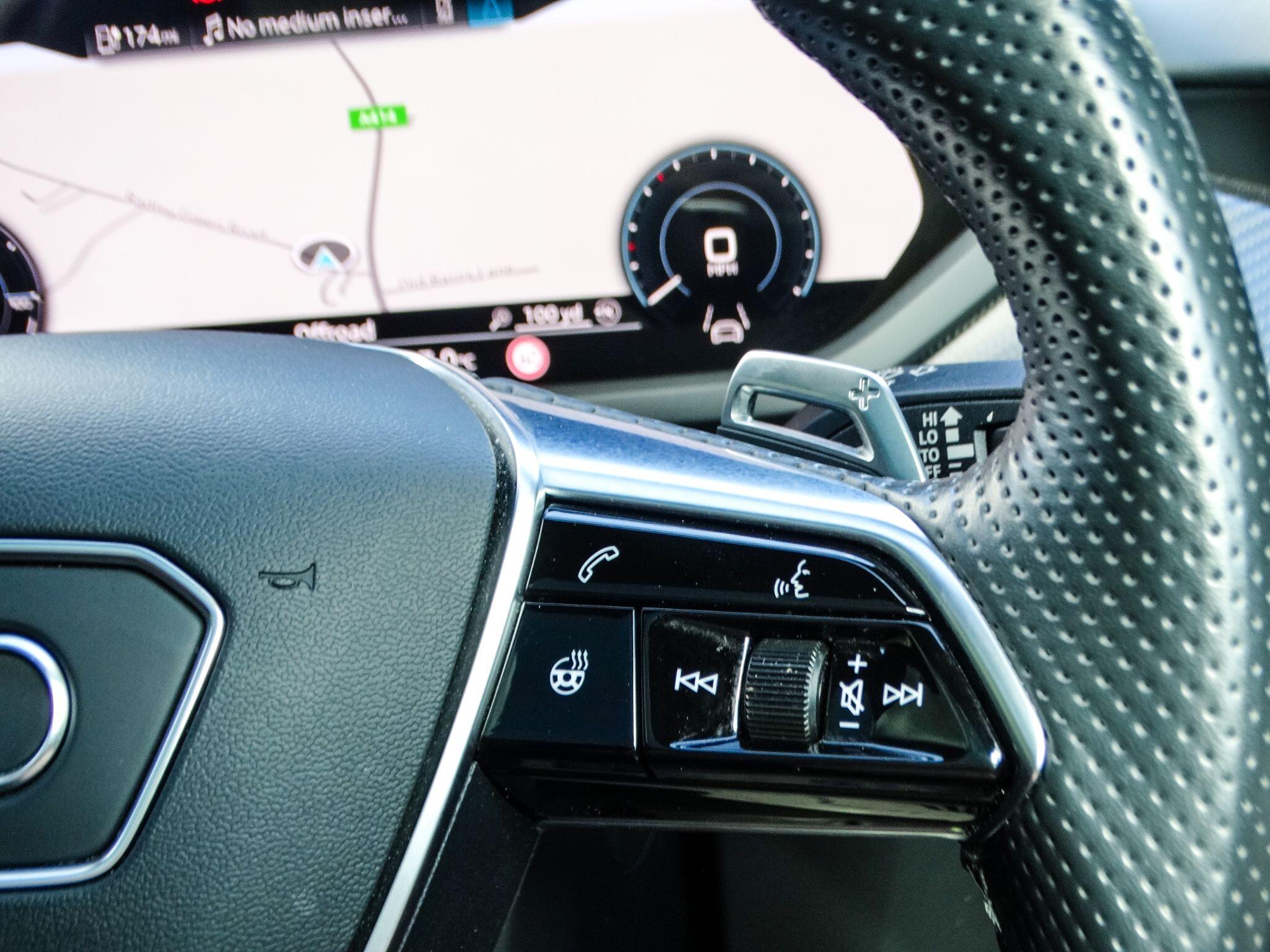 Audi RS e-tron GT 93.4kWh Auto quattro 4dr — photo 35