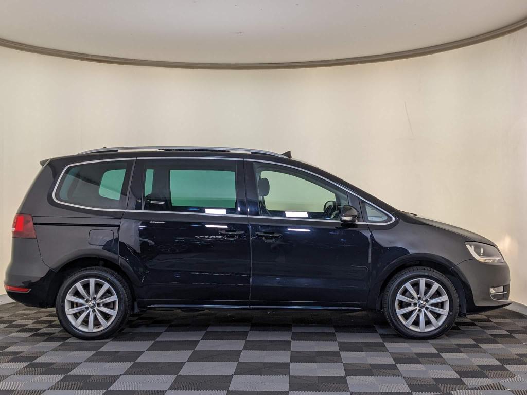 Used 2018 Volkswagen Sharan Black £11,495
