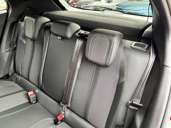 Used Peugeot 2008 KW25OHD 8
