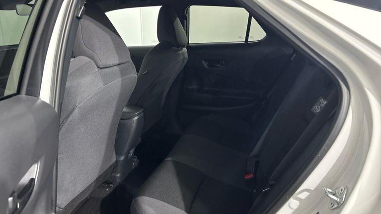 Used Toyota C-HR MA74VKW 12