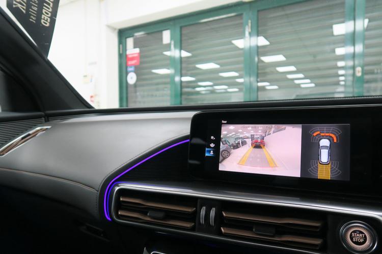 Used Mercedes-Benz EQC KM73OOB 18