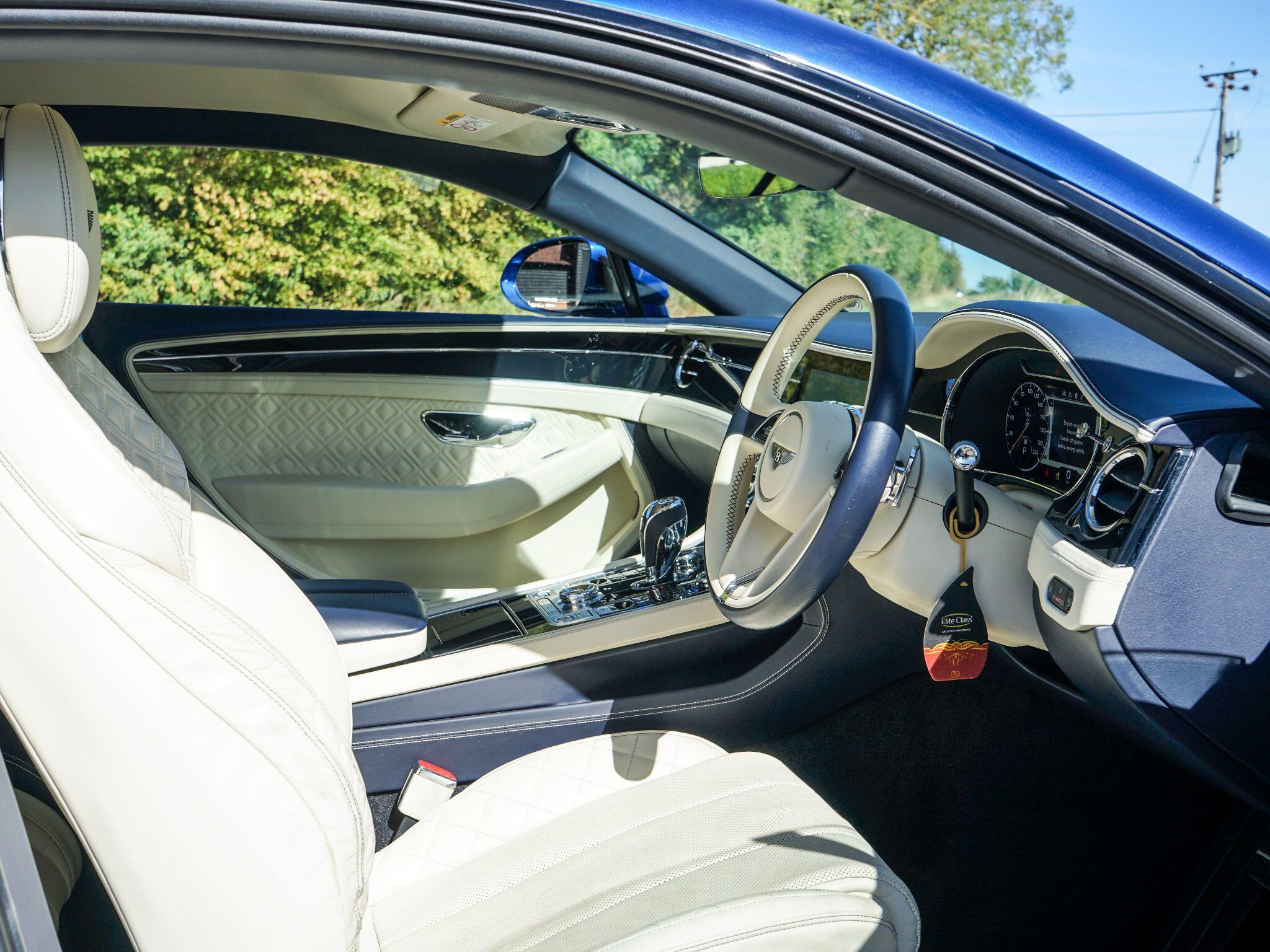 Bentley Continental 4.0 V8 GT Coupe 2dr Petrol Auto 4WD Euro 6 (s/s) (550 ps) — photo 21