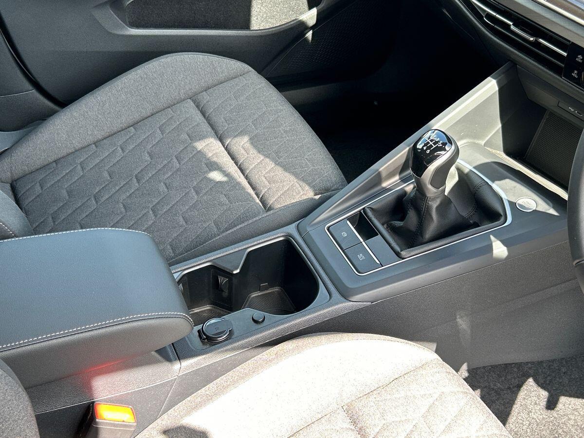 Volkswagen Golf Photo at-6ff82e6ed2834f718baa575d564b3afe.jpg