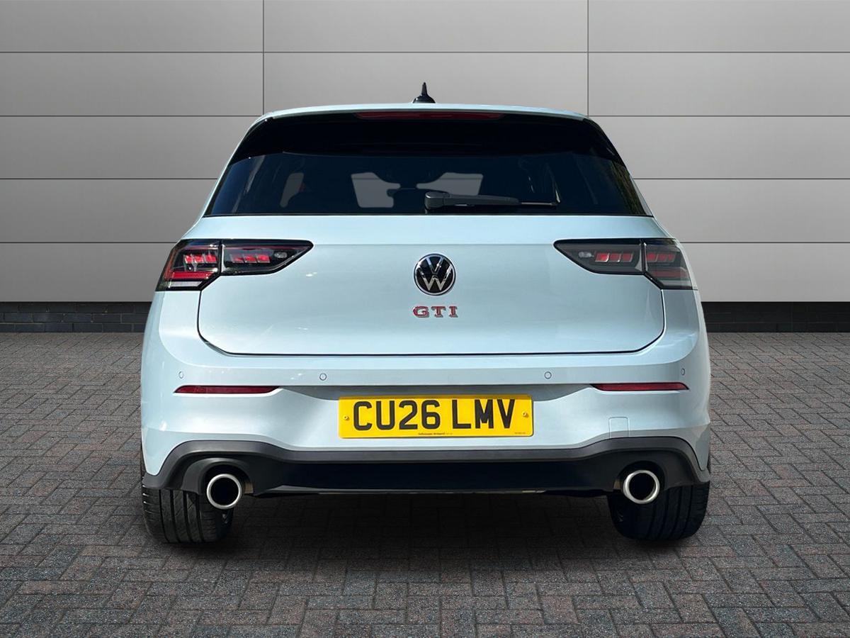 Volkswagen Golf Photo at-70214157a6df471bb6092eaa9ce0bc4d.jpg