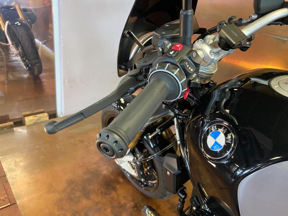 BMW R 12 nineT Photo at-70230699f5f04dc2acd3c360b75180c0.jpg