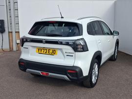 Suzuki S-Cross Photo 7