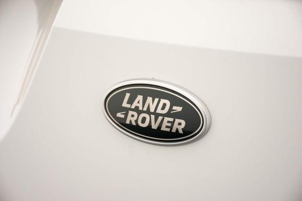 Land Rover RANGE ROVER EVOQUE Photo at-705be7747a3e4b1d83ad43e5fd301370.jpg