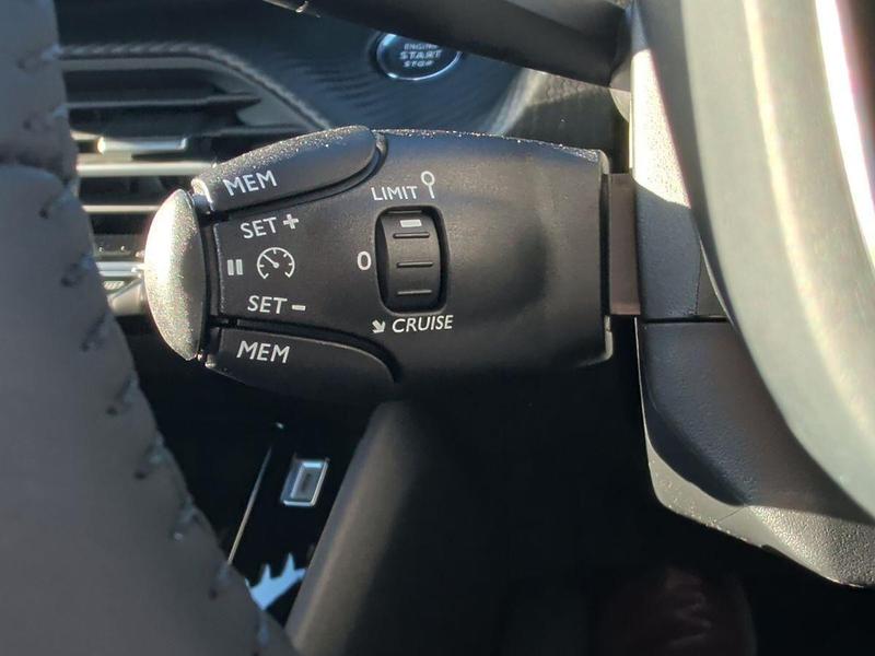 Used Peugeot 2008 202610036634597 22