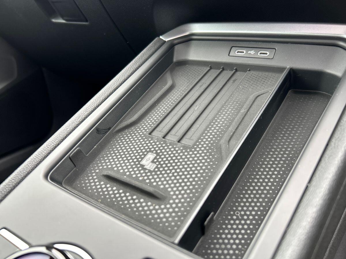 Volkswagen T-Roc Photo at-70ab3be0cdaf43b9be4713b99cda0ae3.jpg