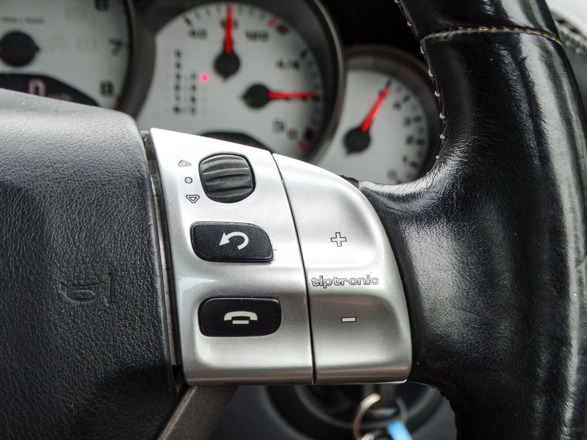 Porsche 911 3.8 997 Carrera S Tiptronic S 2dr — photo 27