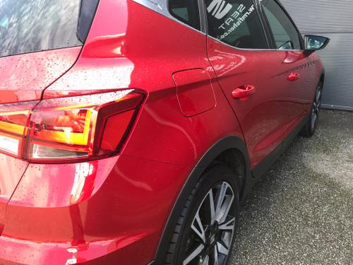 SEAT Arona Photo at-70e76a152bc2419caa31063a6d32a740.jpg