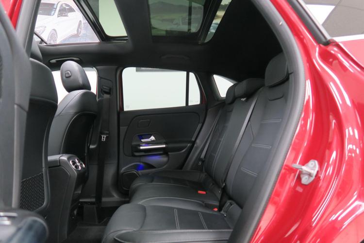 Used Mercedes-Benz GLA SN21VVF 13