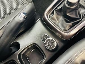 Suzuki S-Cross Photo 44
