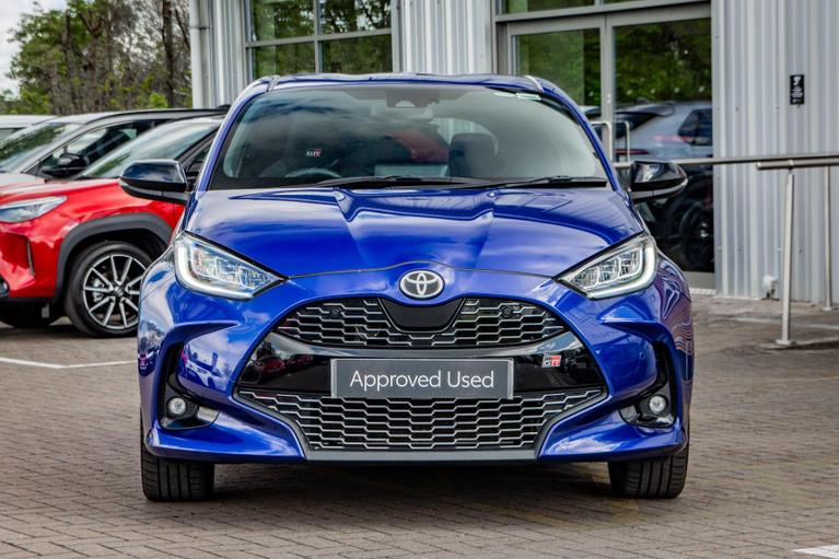 Used Toyota Yaris WU73OPO 5