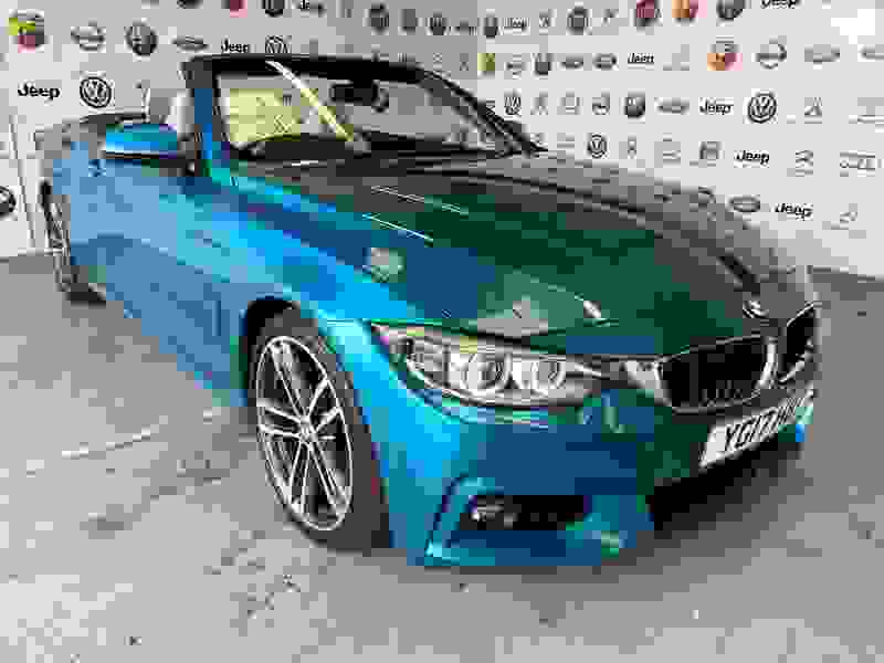 BMW 4 Series Photo at-71b908798c7a45309281bddcc53f3026.jpg
