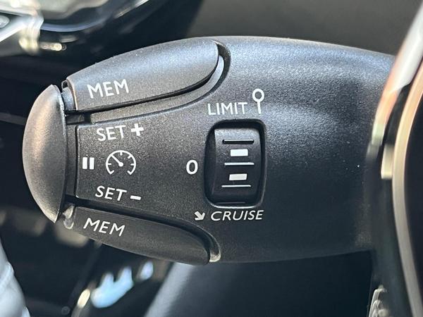 Used Peugeot 2008 BT26HHP 50