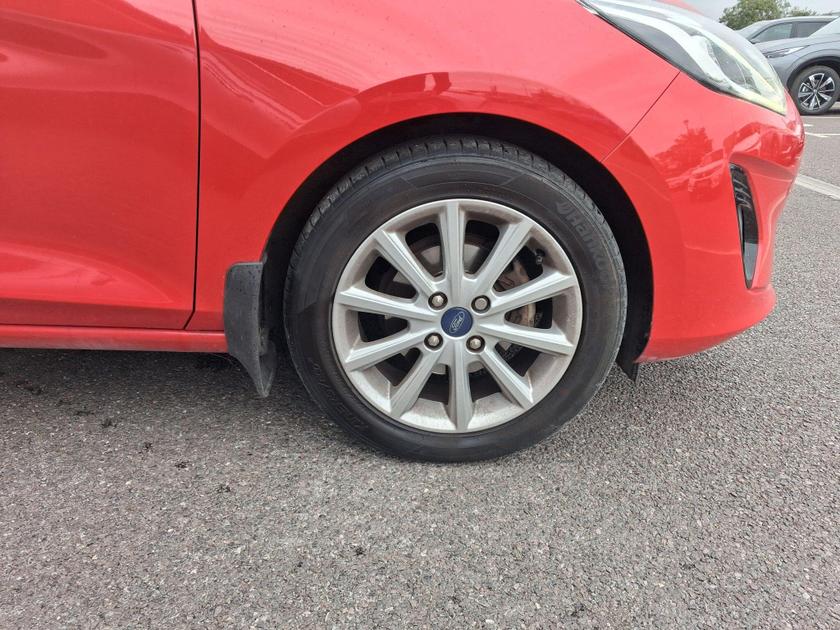 Ford Fiesta Photo at-724891c1e8214409b31b76f2b1120f87.jpg