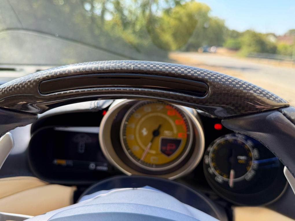 Used Ferrari California OW65KHJ 29