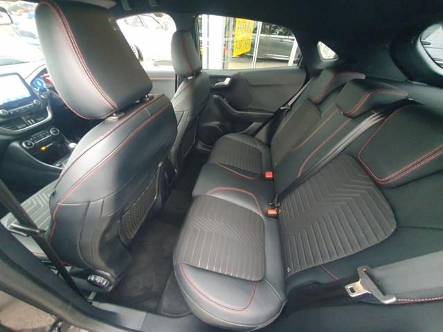 Used Ford Puma YP73HJV 26