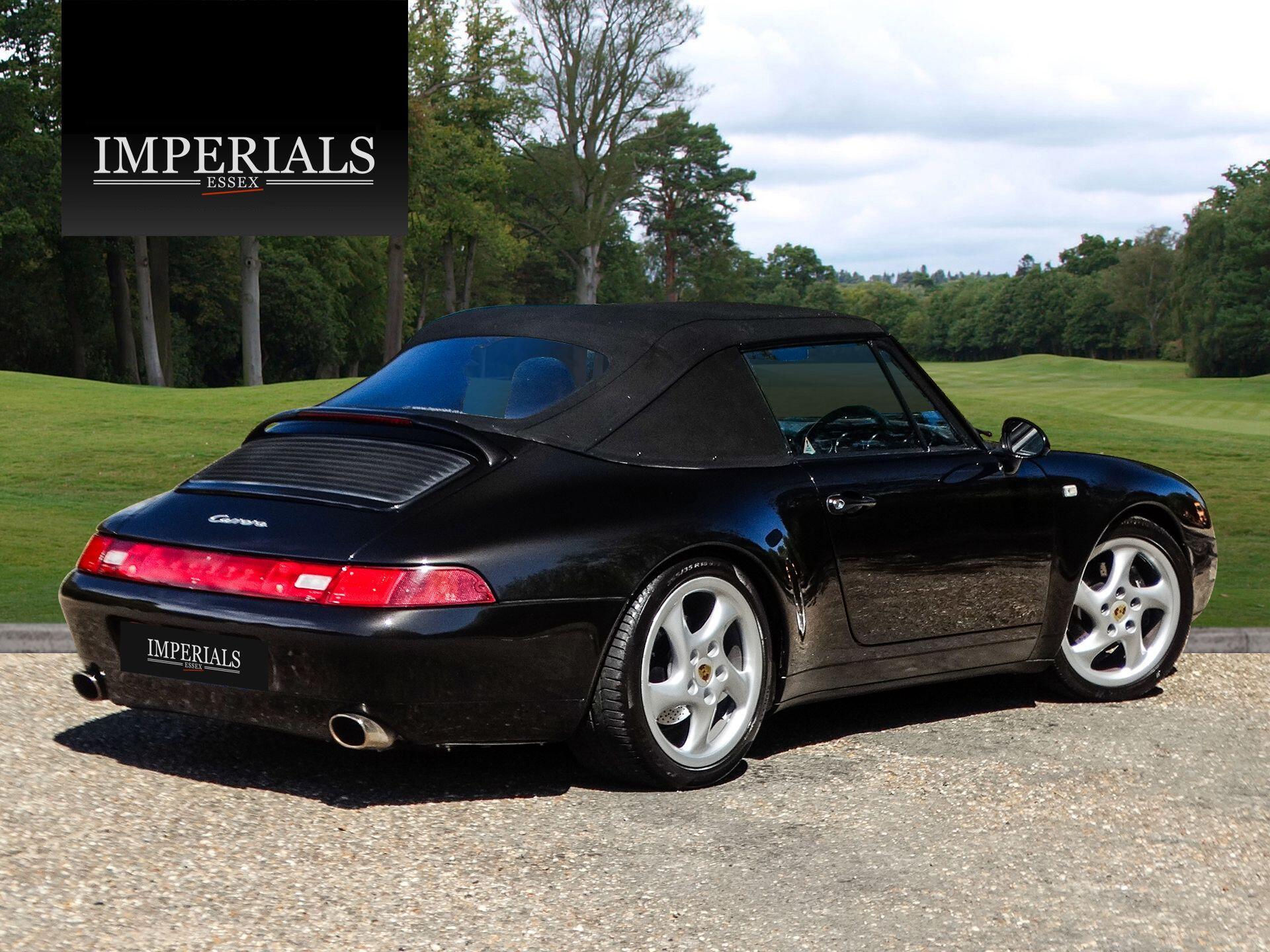 Porsche 911 3.6 993 Carrera Cabriolet Tiptronic S 2dr — photo 30