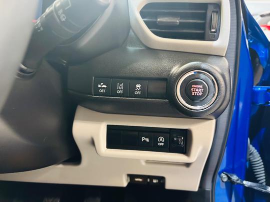 Suzuki Swift Photo at-72e098e1a8d044de8d7565c03f2ce013.jpg