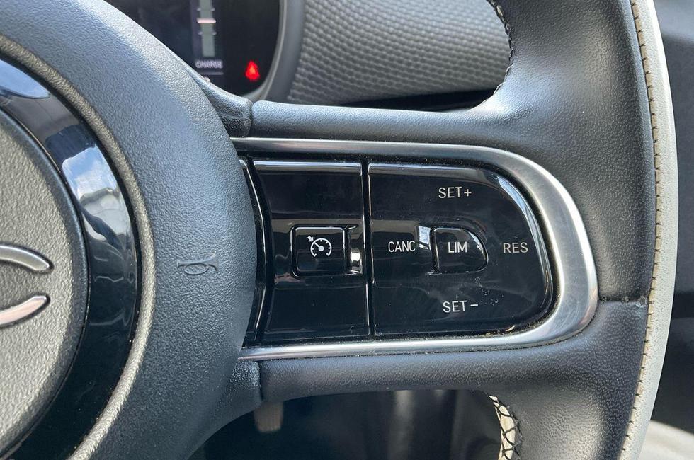 Fiat 500e C Photo at-730edb1e2e2445f2b9e5f24d3cadf37c.jpg