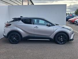 Toyota C-HR Photo 4