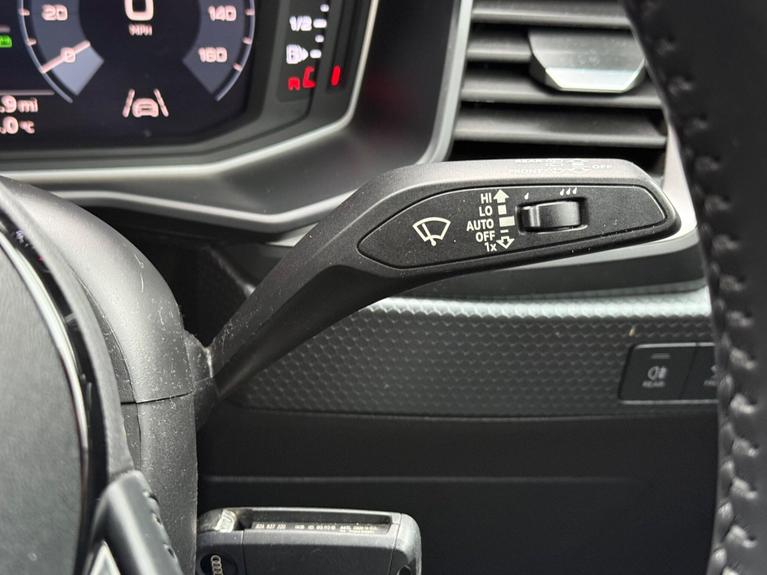 Used Audi A1 VU70EAF 18