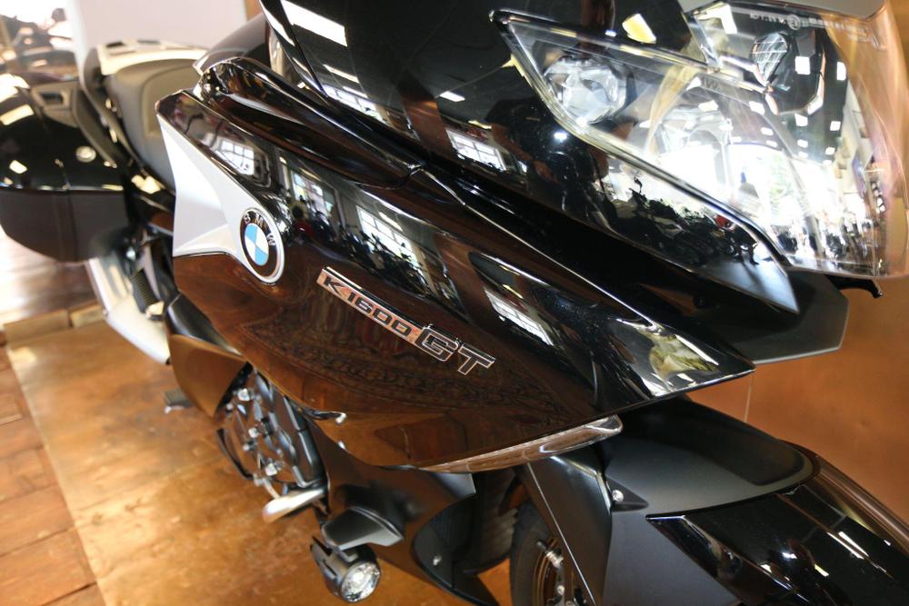 BMW K 1600 GT Photo at-7329b2dddd5c423bbea1c86908ca5bc9.jpg