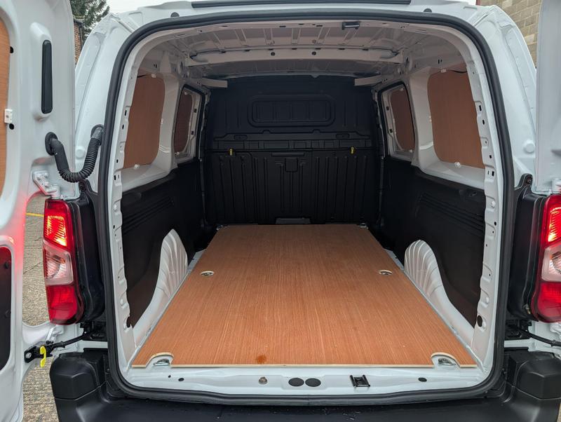 Used Peugeot e-Partner NU74VLB 26