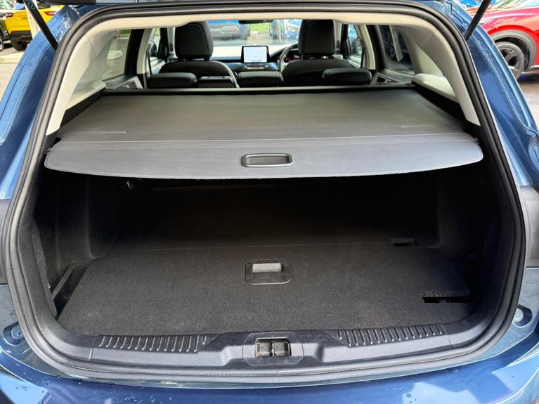 Used Ford Focus YM69LHF 22