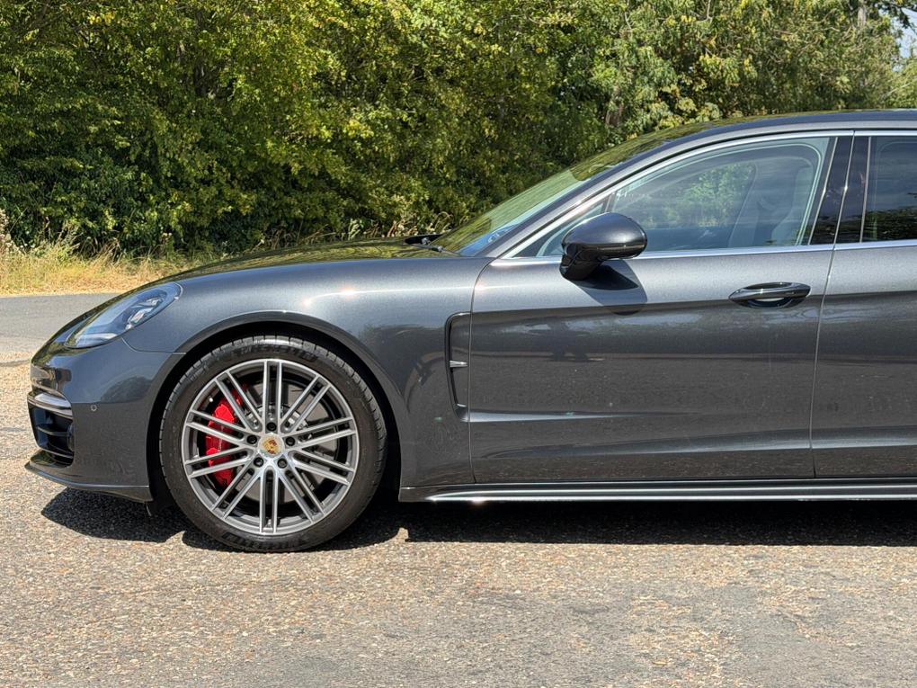 Used Porsche Panamera WV67UNP 4