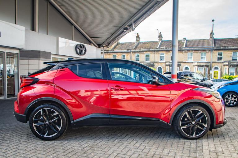 Used Toyota C-HR RV23VDN 5