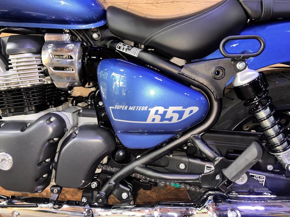 Royal Enfield Super Meteor 650 Photo at-738981b735fa49af88ca5d7c3a24ae8b.jpg