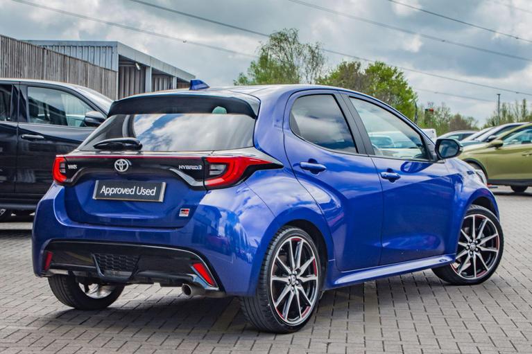 Used Toyota Yaris WU73OPO 2