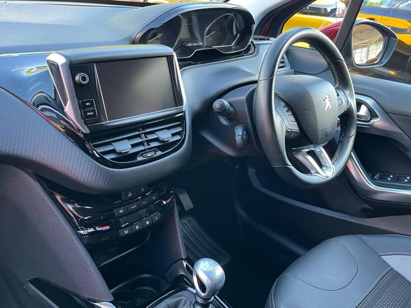 Used Peugeot 2008 BF68CTO 3