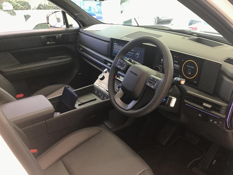 Hyundai Santa Fe Photo at-74010e50f28b493c90be7a78efc02656.jpg