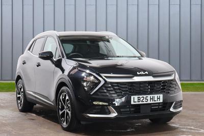 Used 2025 Kia Sportage 1.6 T-GDi 48V 3 Phantom Black at Kia Motors UK
