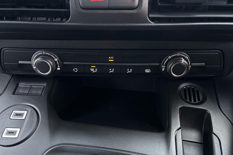 Used Peugeot Partner 202512188681697 13