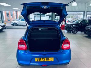 Suzuki Swift Photo 19