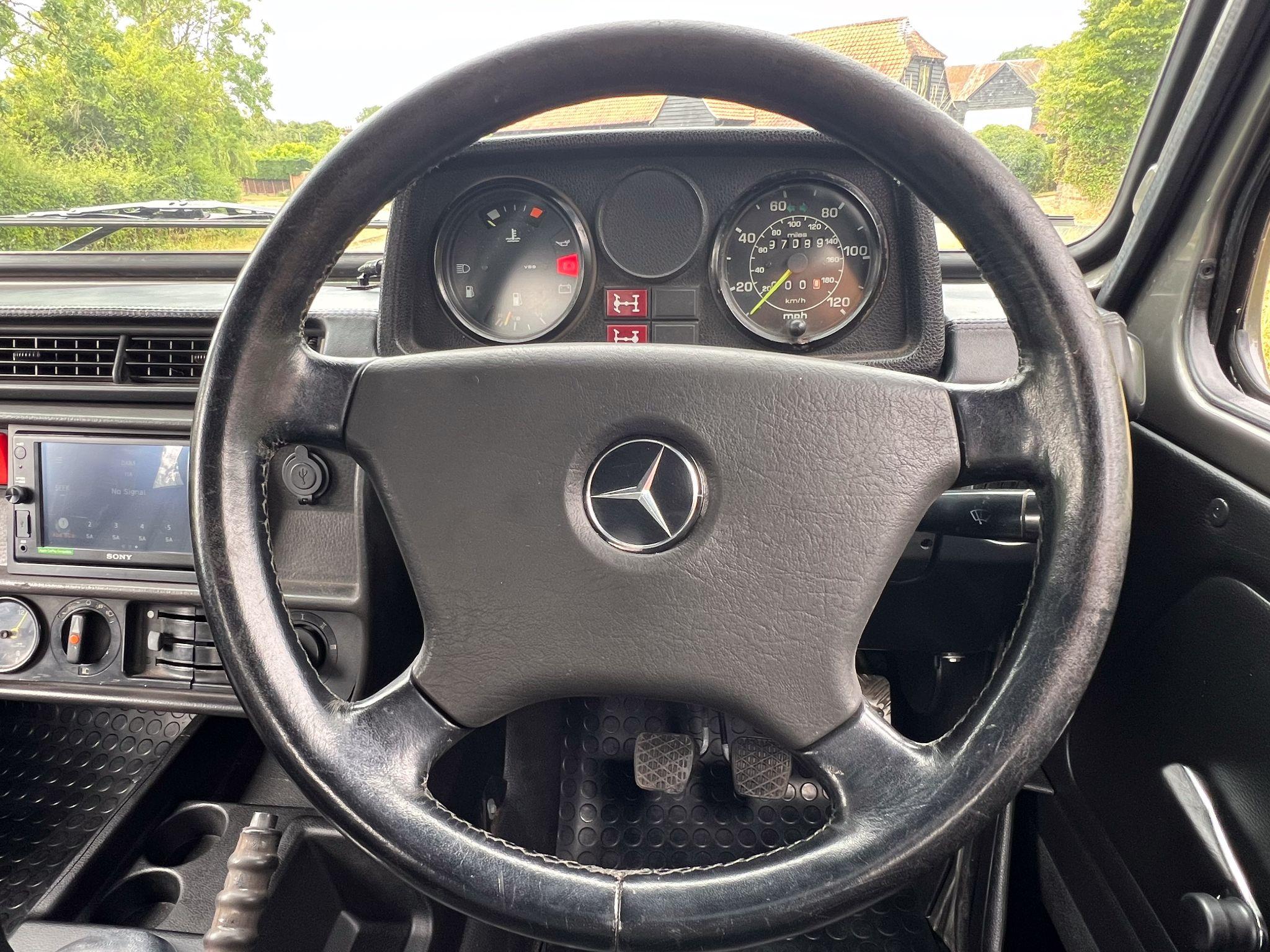 Mercedes-Benz 300 GD 250GD FACTORY CABRIOLET — photo 10