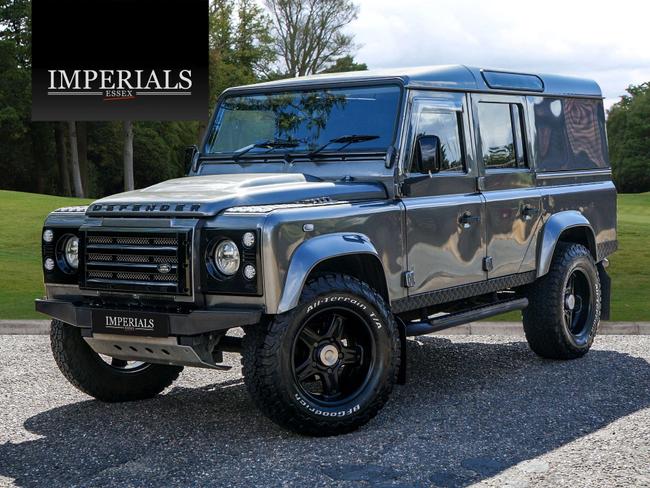 Used Land Rover Defender 110 AYZ2301 1