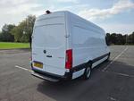 Mercedes-Benz Sprinter Photo 7