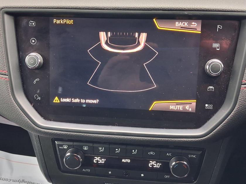SEAT Arona Photo at-74d12dadf5d84e2ebe0cacc91de1336f.jpg